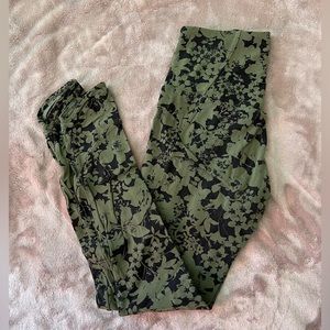 Lululemon All You Do 7/8 Tights 25”